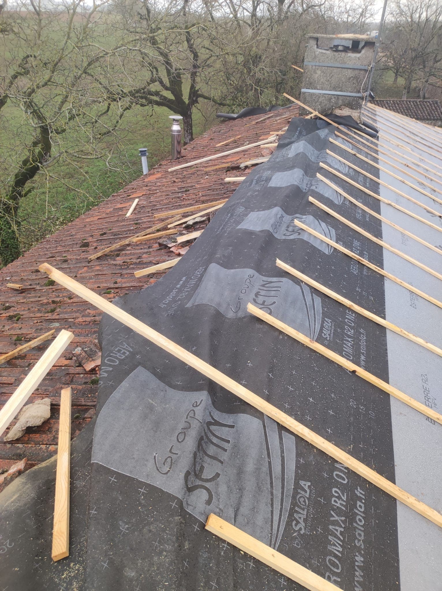 Toit en construction